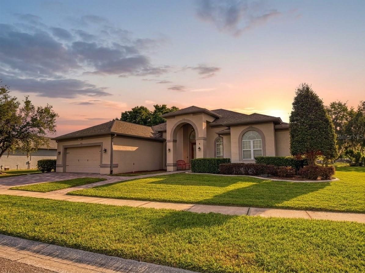 13535 Bluewater Cir Property Photo 2