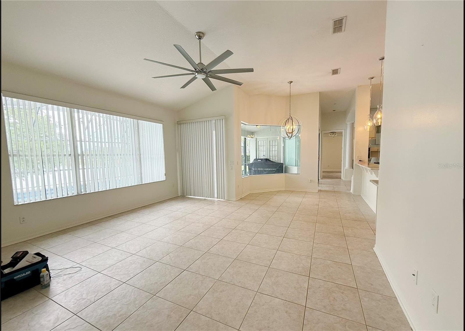 13535 Bluewater Cir Property Photo 7