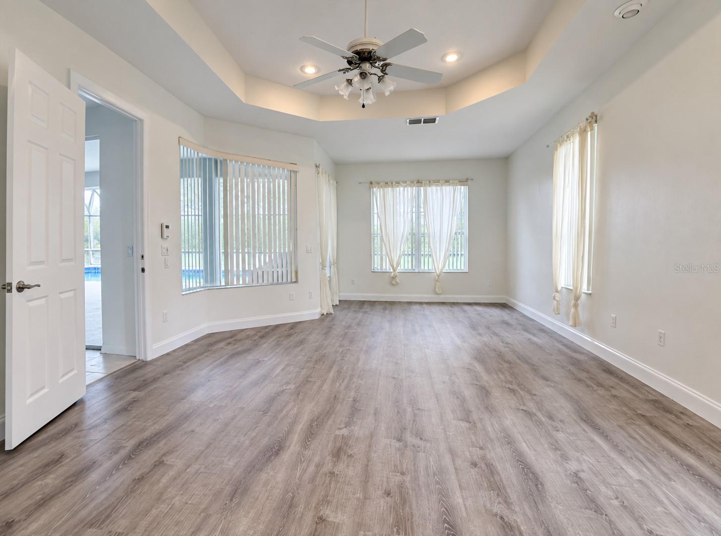 13535 Bluewater Cir Property Photo 14