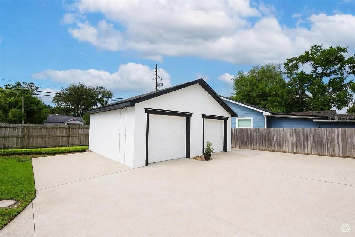 2202 Elizabeth Ave #b Property Photo 2