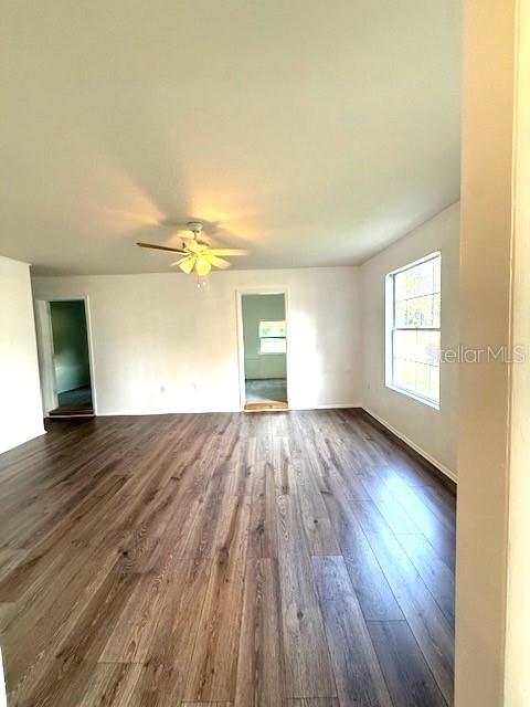 2215 Vine St Property Photo 4