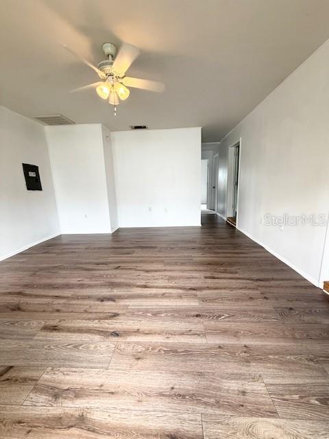 2215 Vine St Property Photo 5