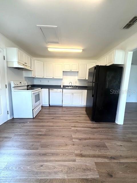 2215 Vine St Property Photo 6