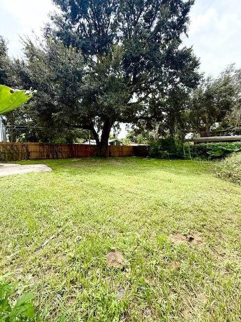 2215 Vine St Property Photo 32