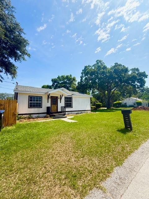 2215 Vine St Property Photo 33