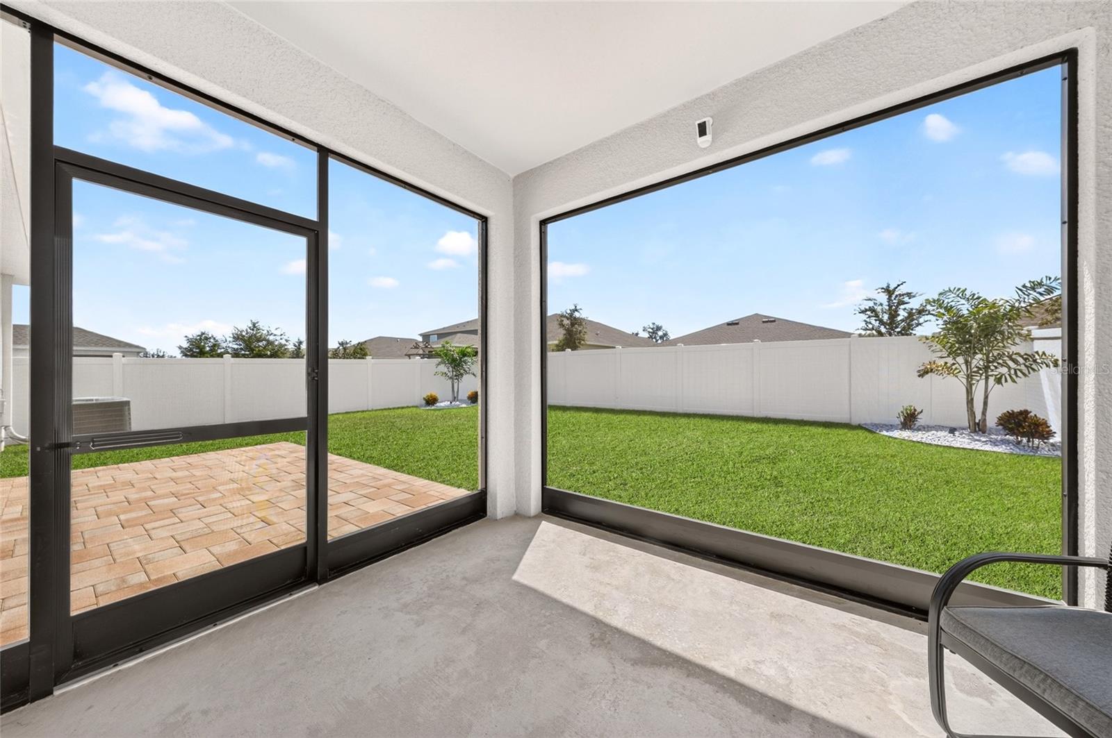 6845 Perch Hammock Loop Property Photo 6