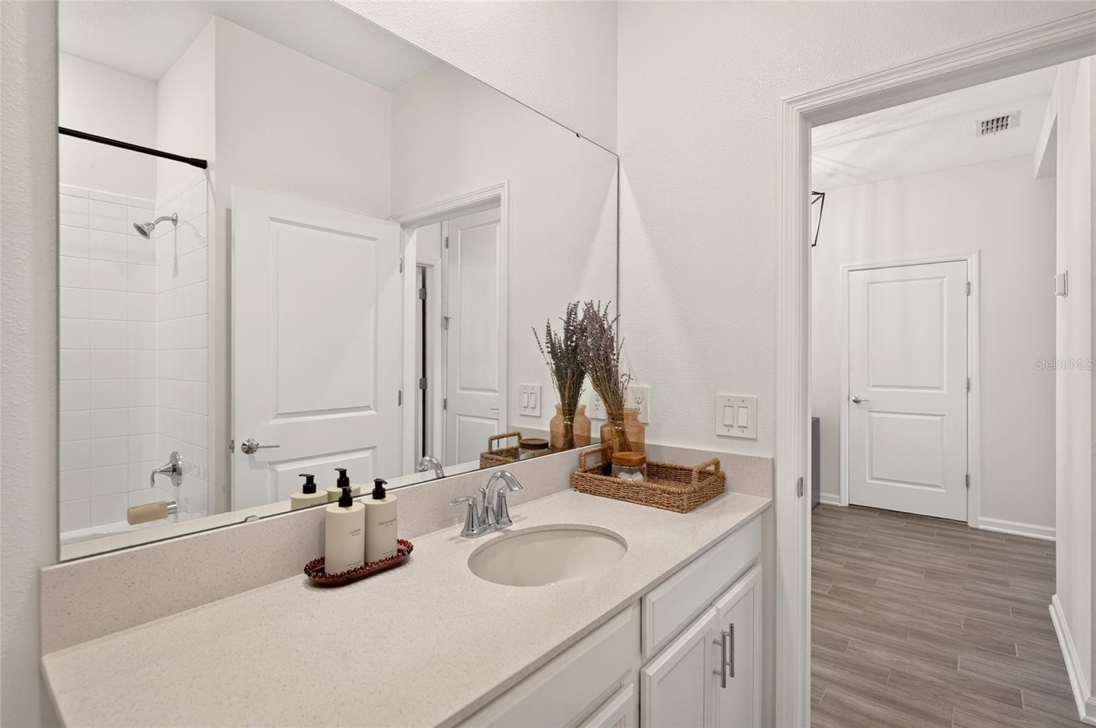 6845 Perch Hammock Loop Property Photo 43