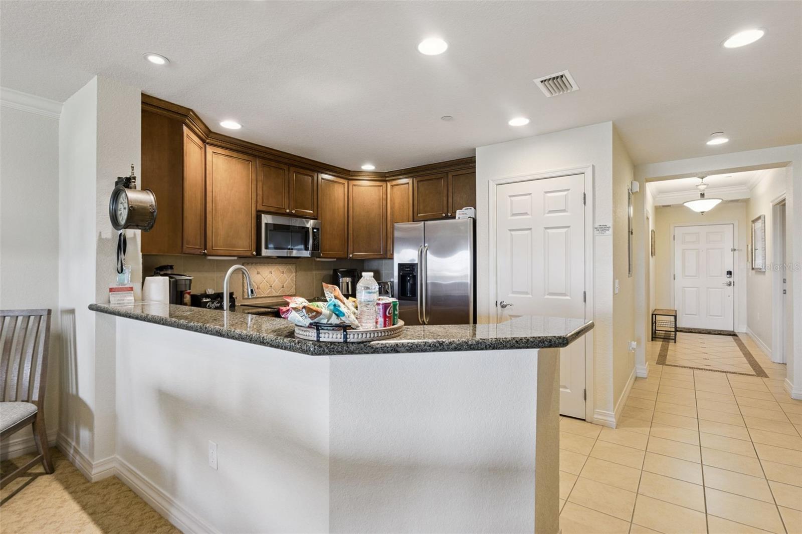 1100 Sunset View Cir #402 Property Photo 12