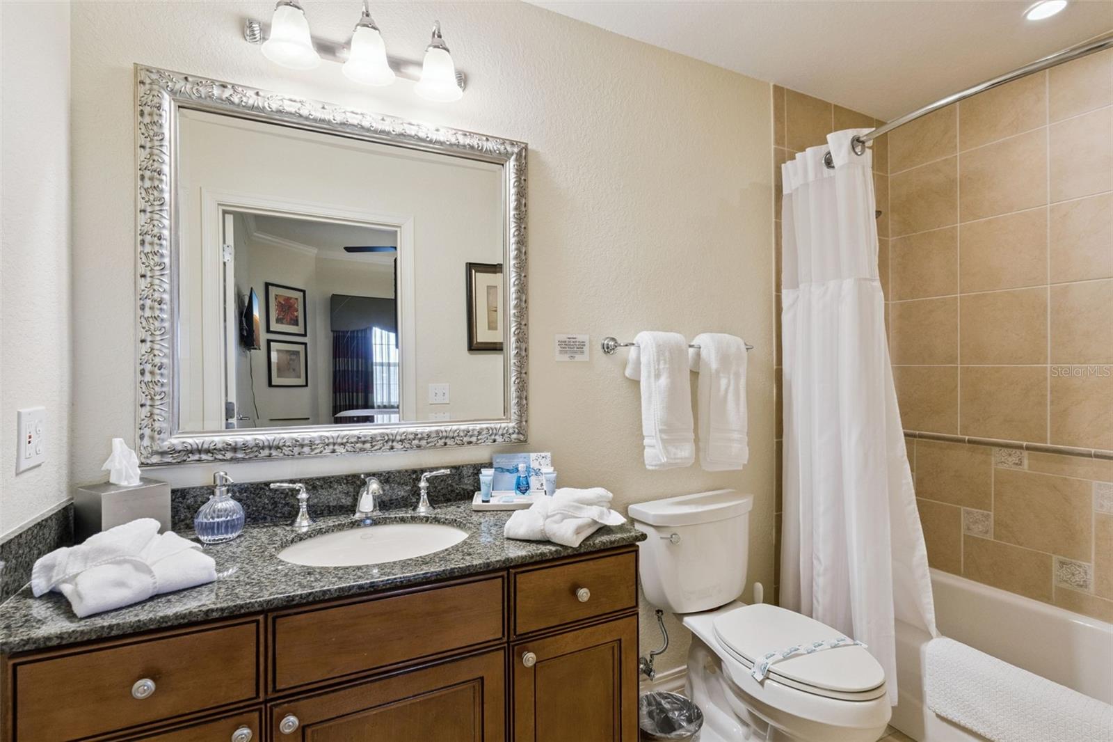 1100 Sunset View Cir #402 Property Photo 26