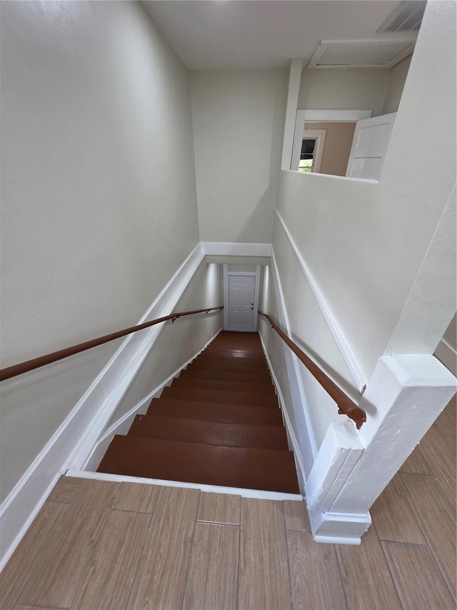 217 S Oak Ave Property Photo 15