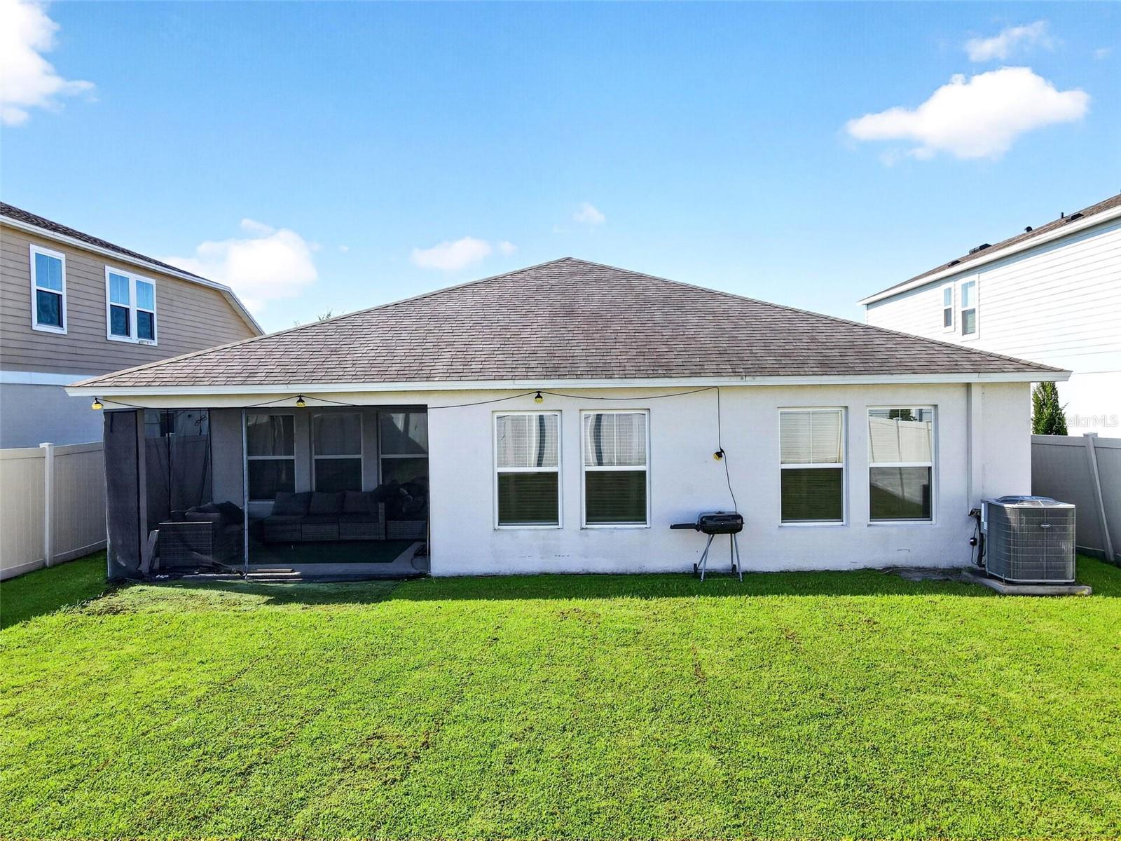 5605 Arlington River Dr Property Photo 31