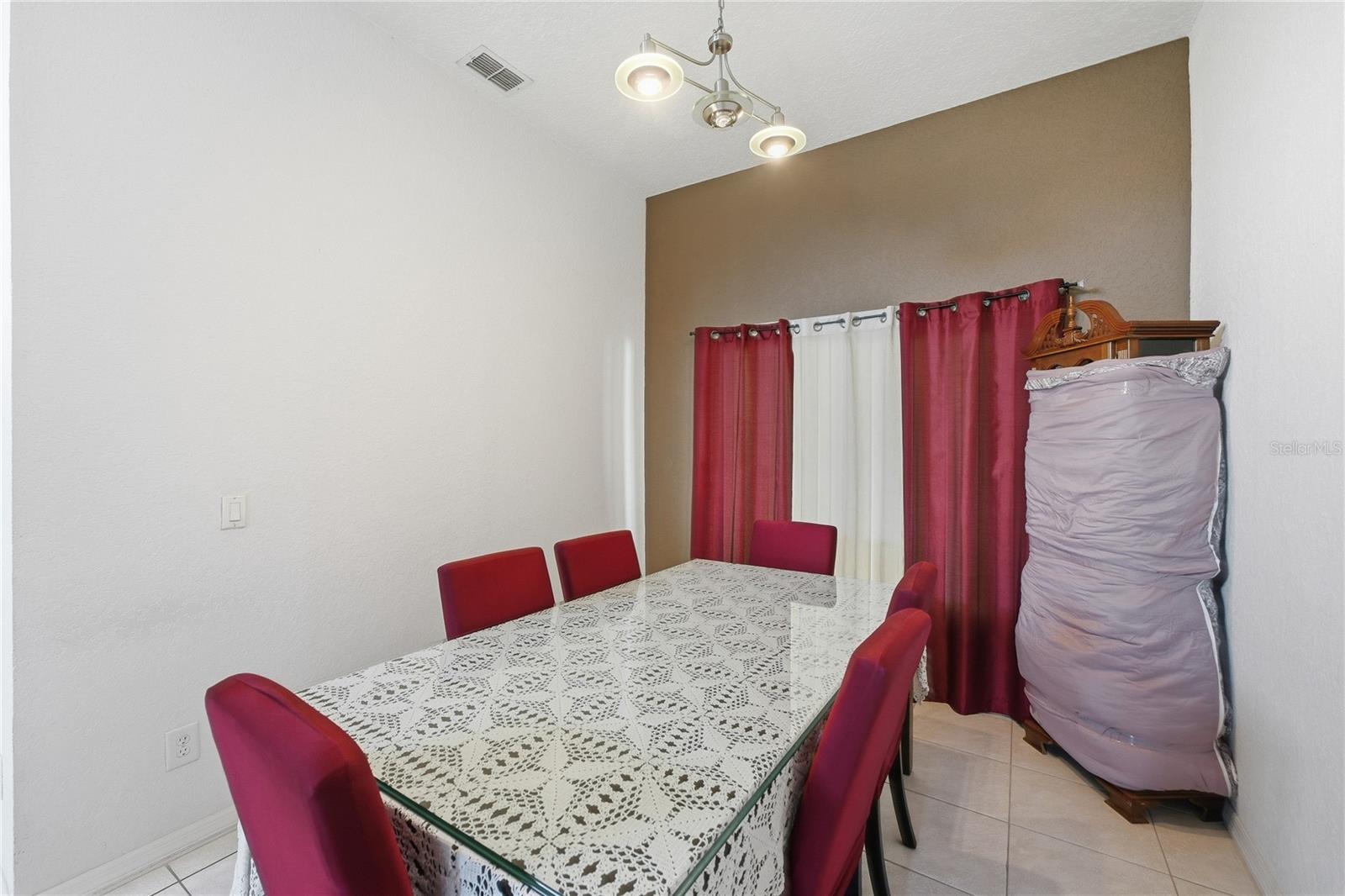 14728 Day Lily Ct Property Photo 5