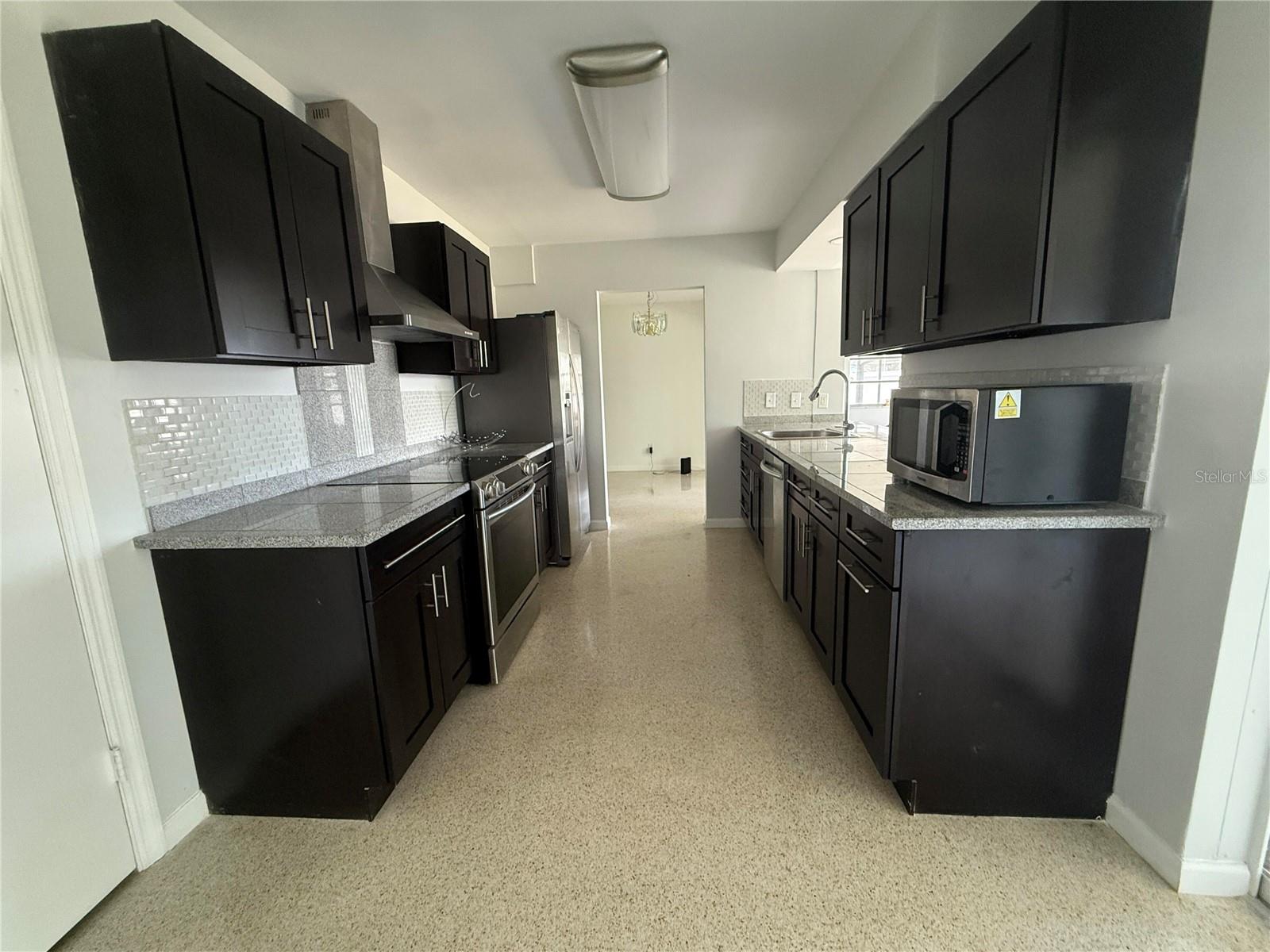 1750 Great Brikhill Rd Property Photo 3