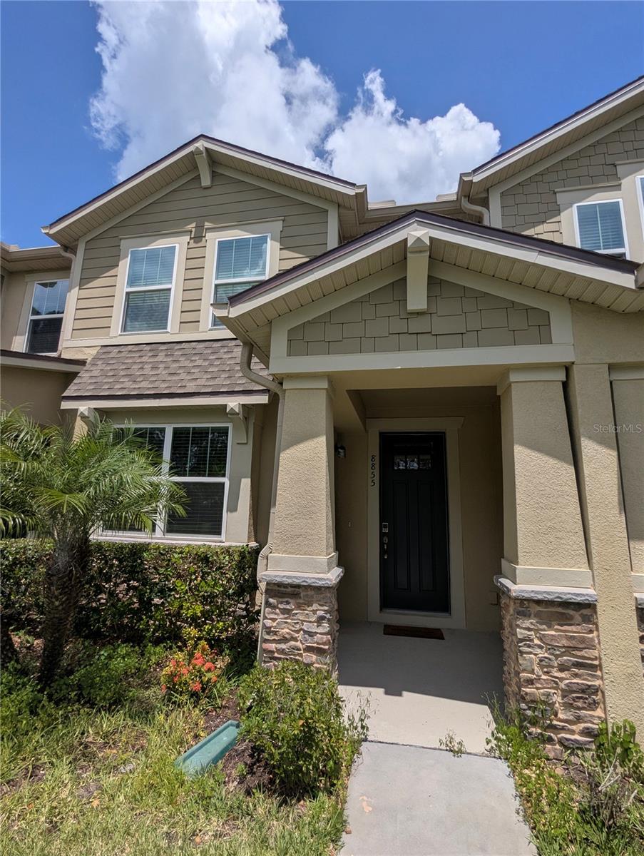 8855 Herencia Aly Property Photo 1