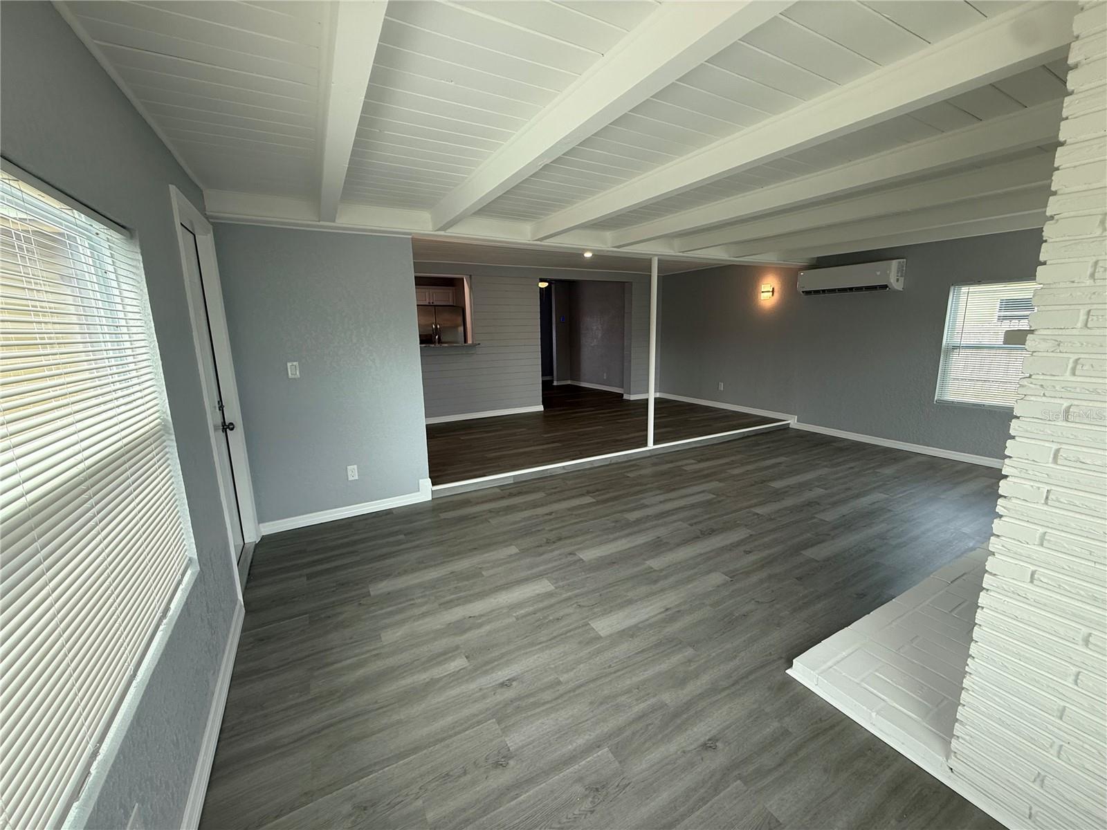 1259 Bel Aire Dr Property Photo 19