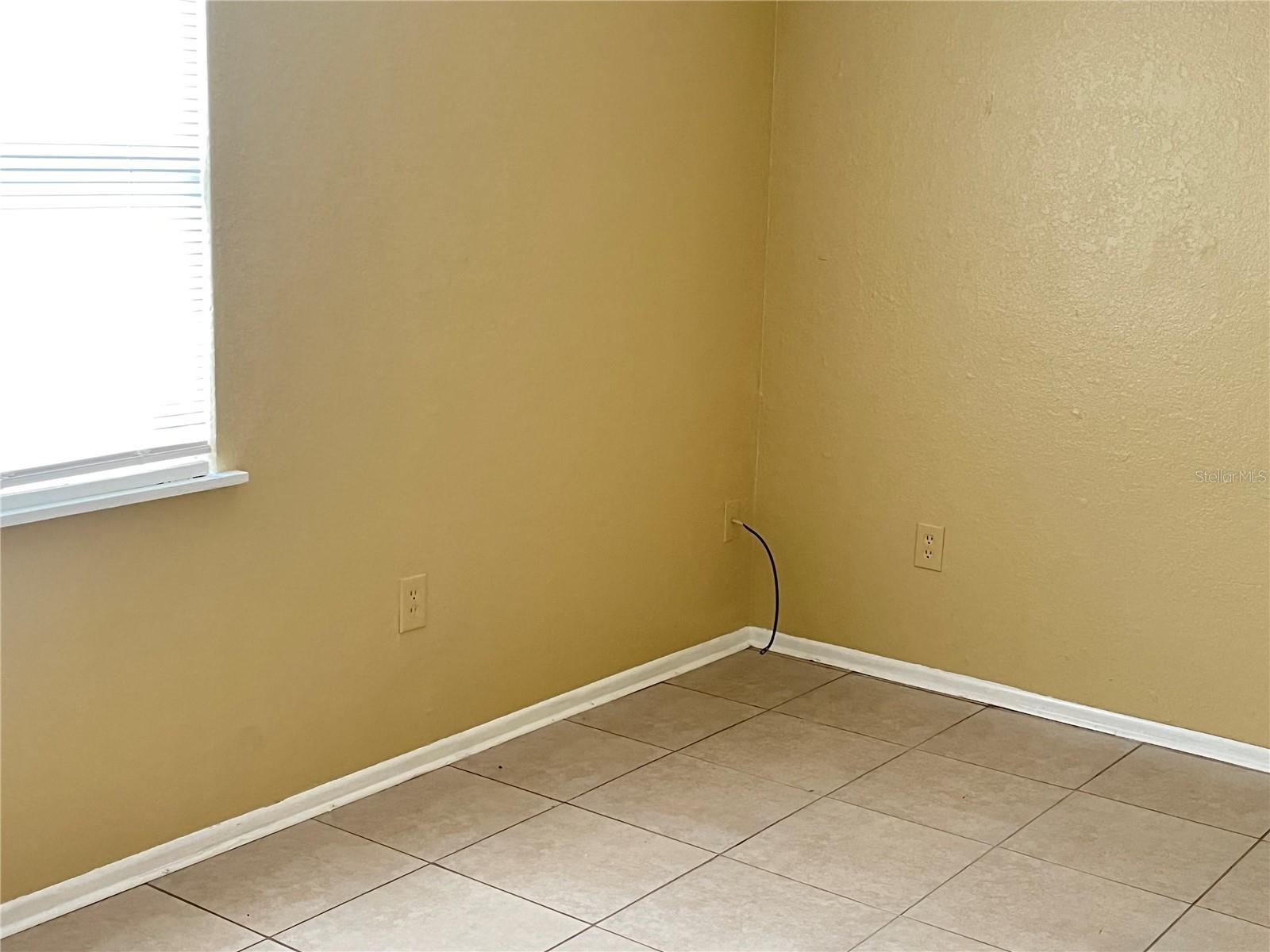 300 Campus View Dr Property Photo 11