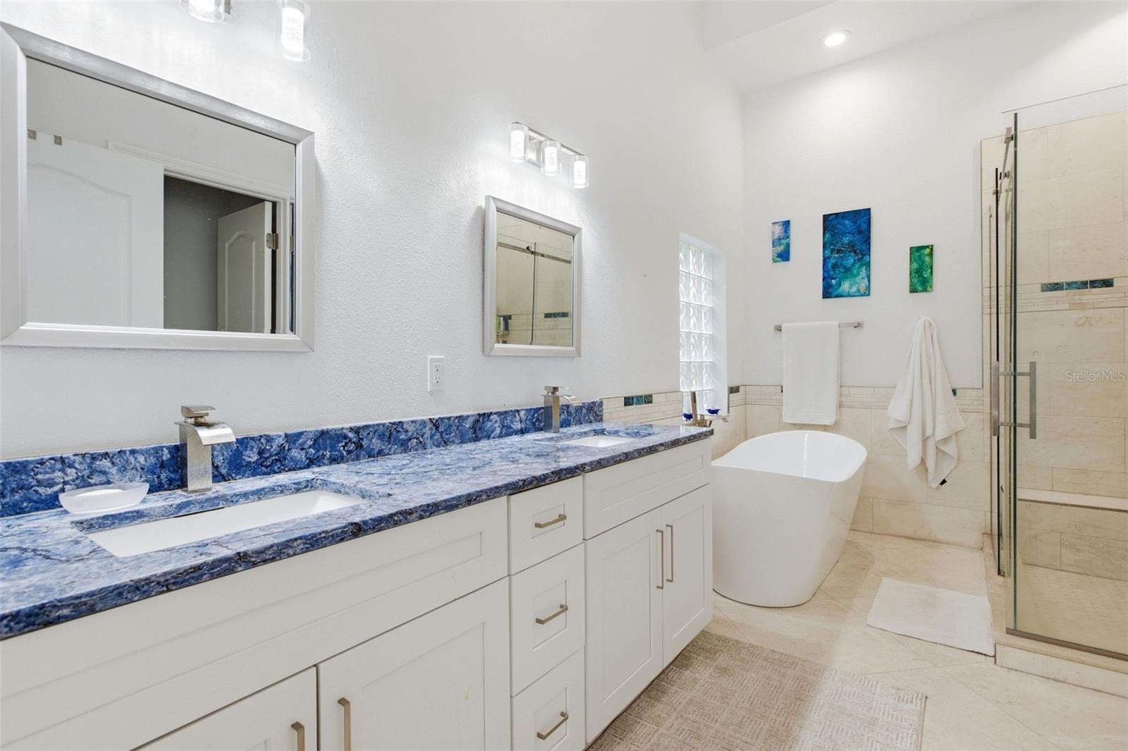 3306 Harrison Avenue Property Photo 17