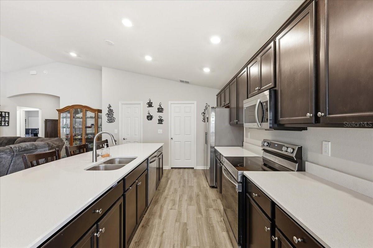2447 Matterhorn Trl Property Photo 10