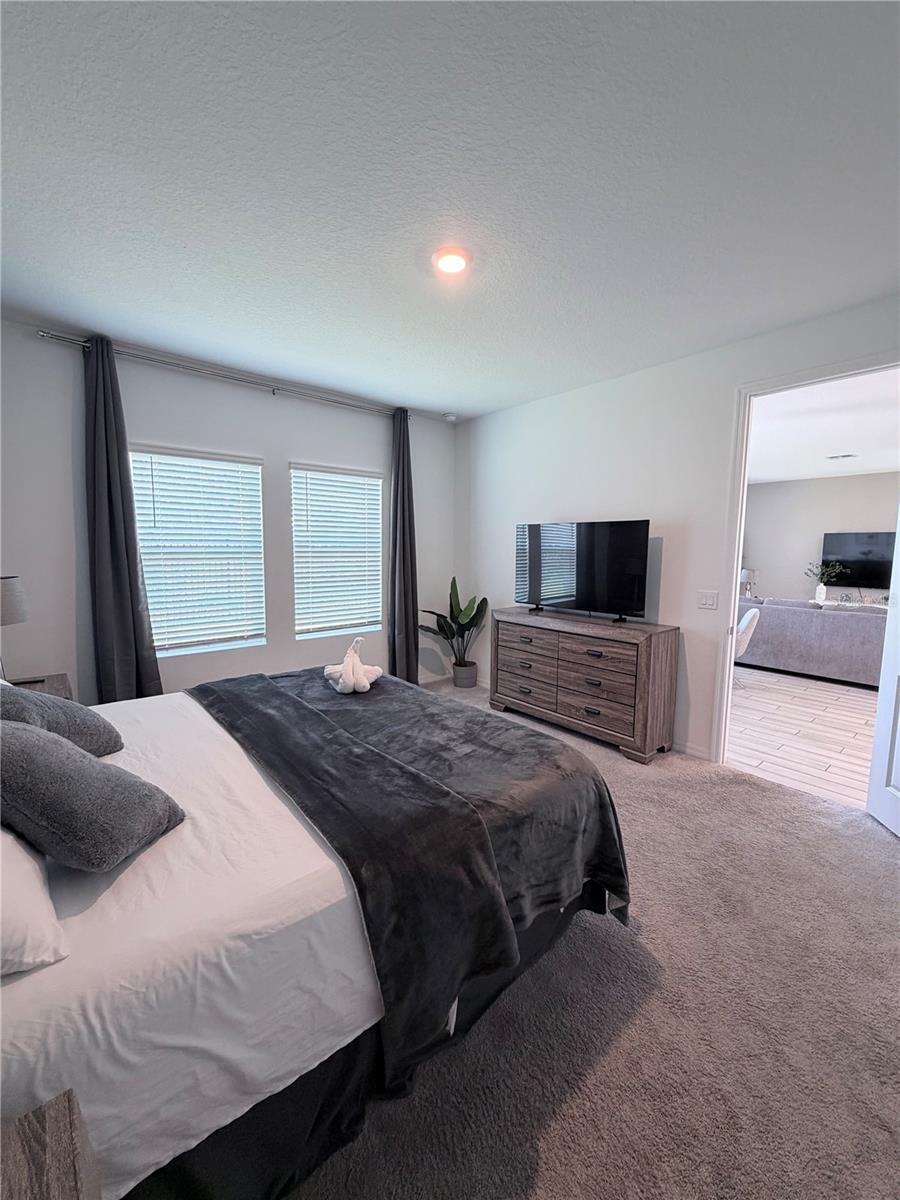 2166 Derwent Property Photo 6