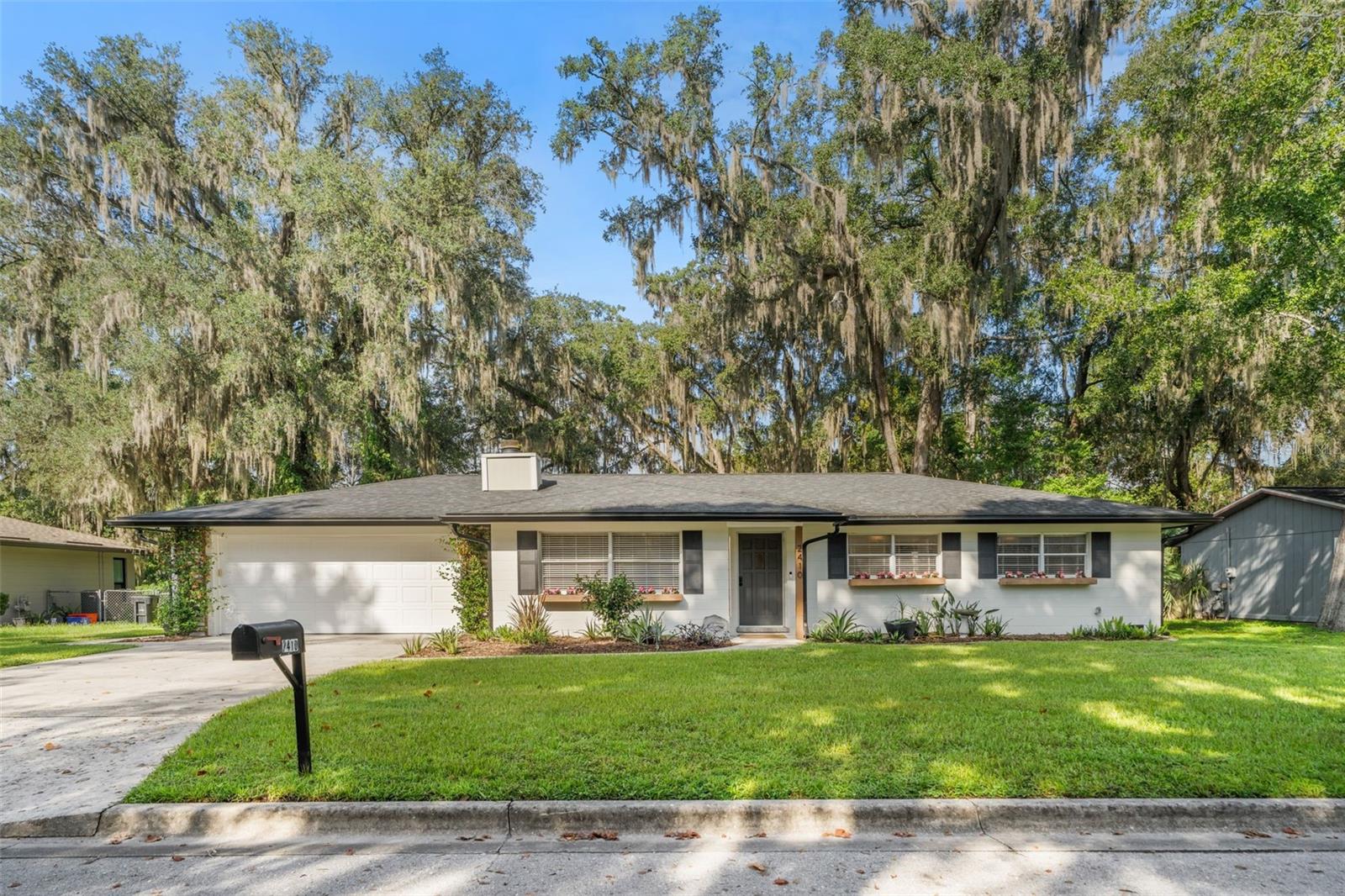 2410 Nw 54th Ter Property Photo 1
