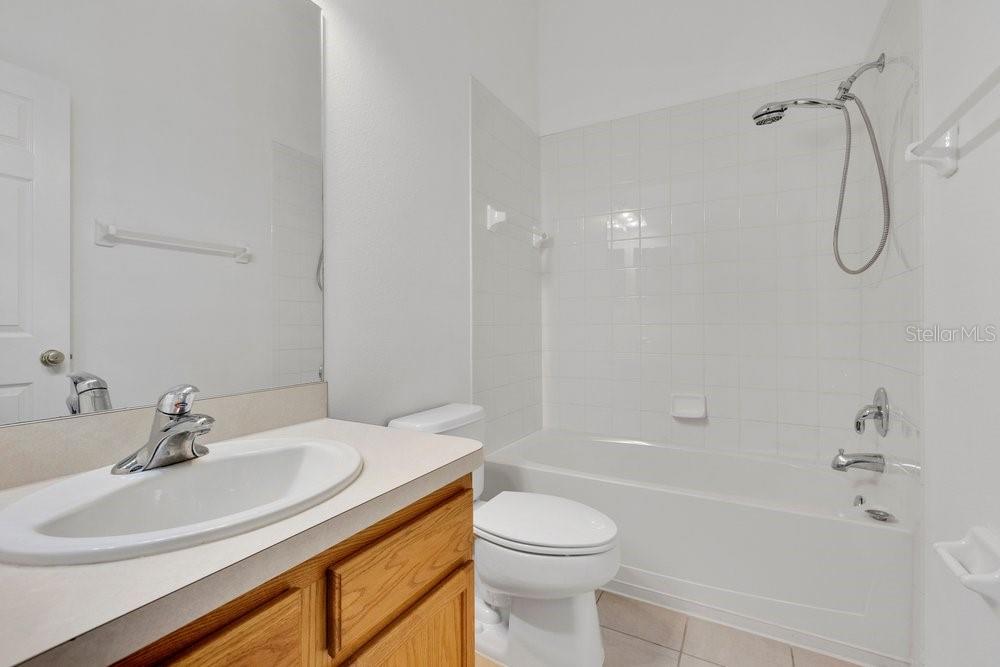 9811 Fan Palm Way Property Photo 14