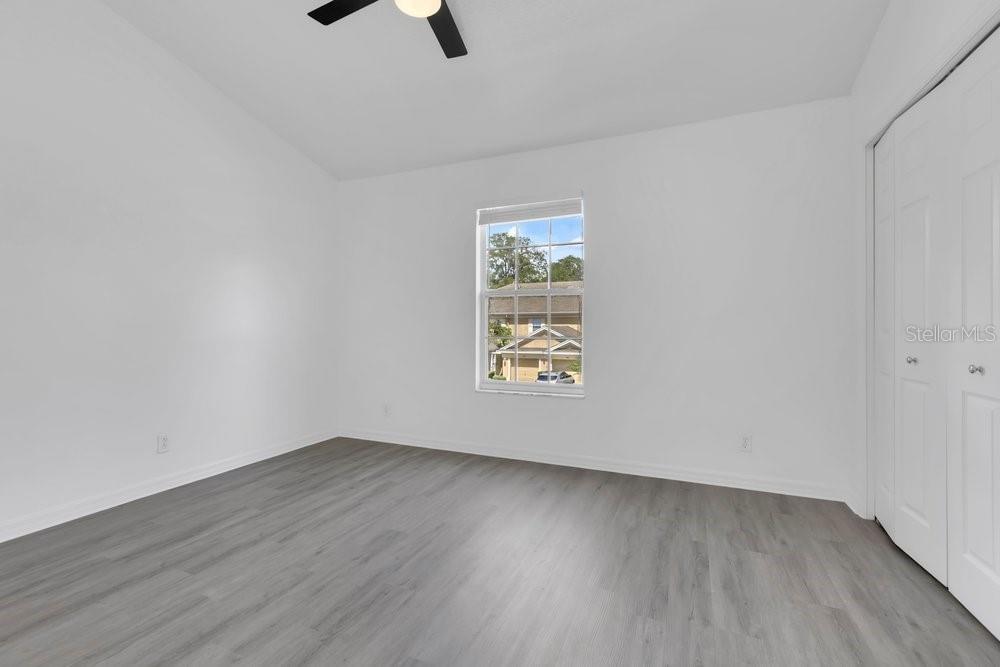 9811 Fan Palm Way Property Photo 16