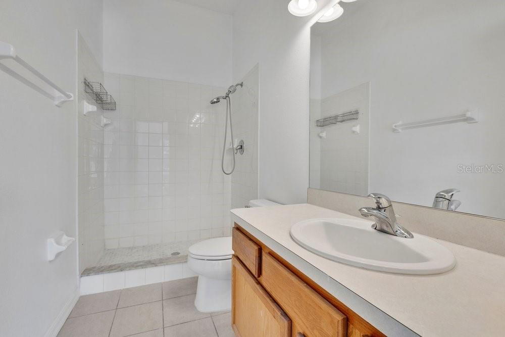 9811 Fan Palm Way Property Photo 19