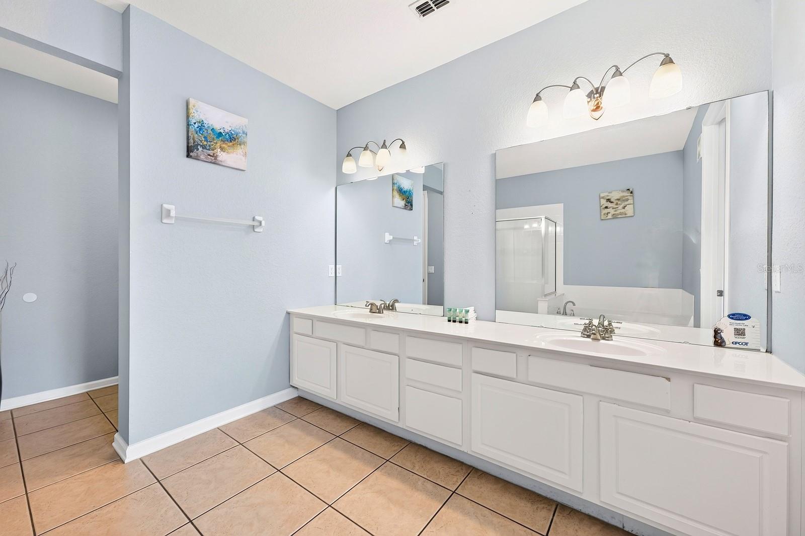 5049 Shoreway Loop #1-201 Property Photo 16