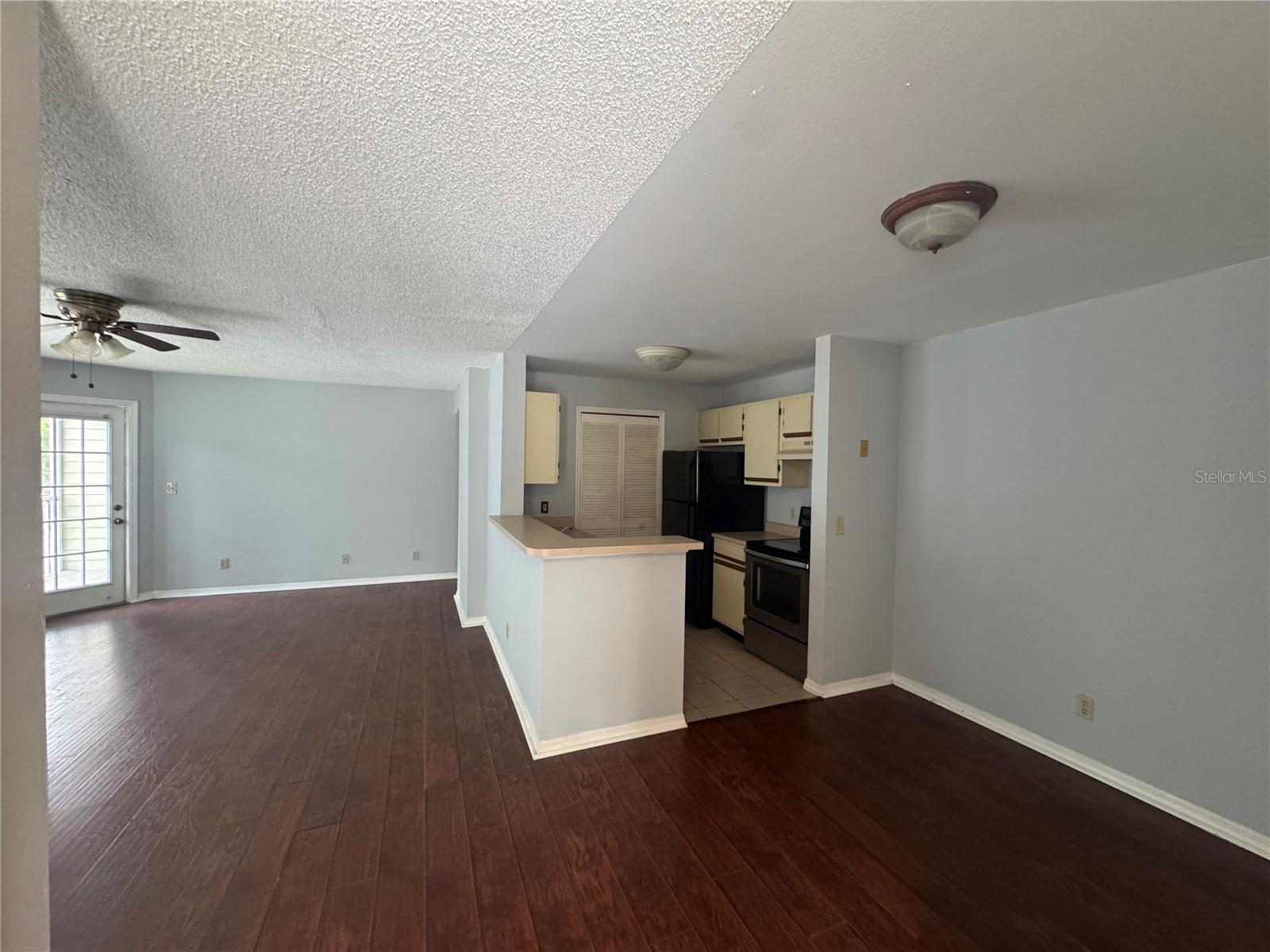 6154 Westgate Dr #202 Property Photo 2