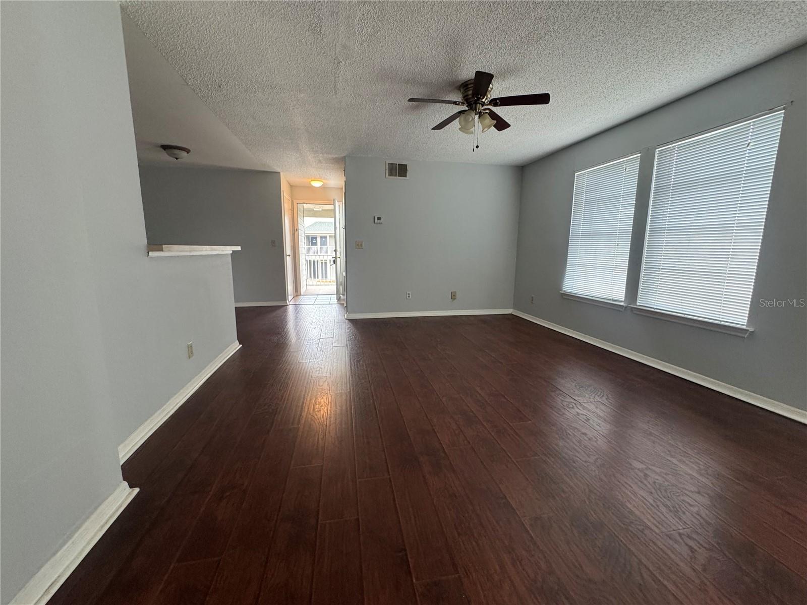 6154 Westgate Dr #202 Property Photo 11