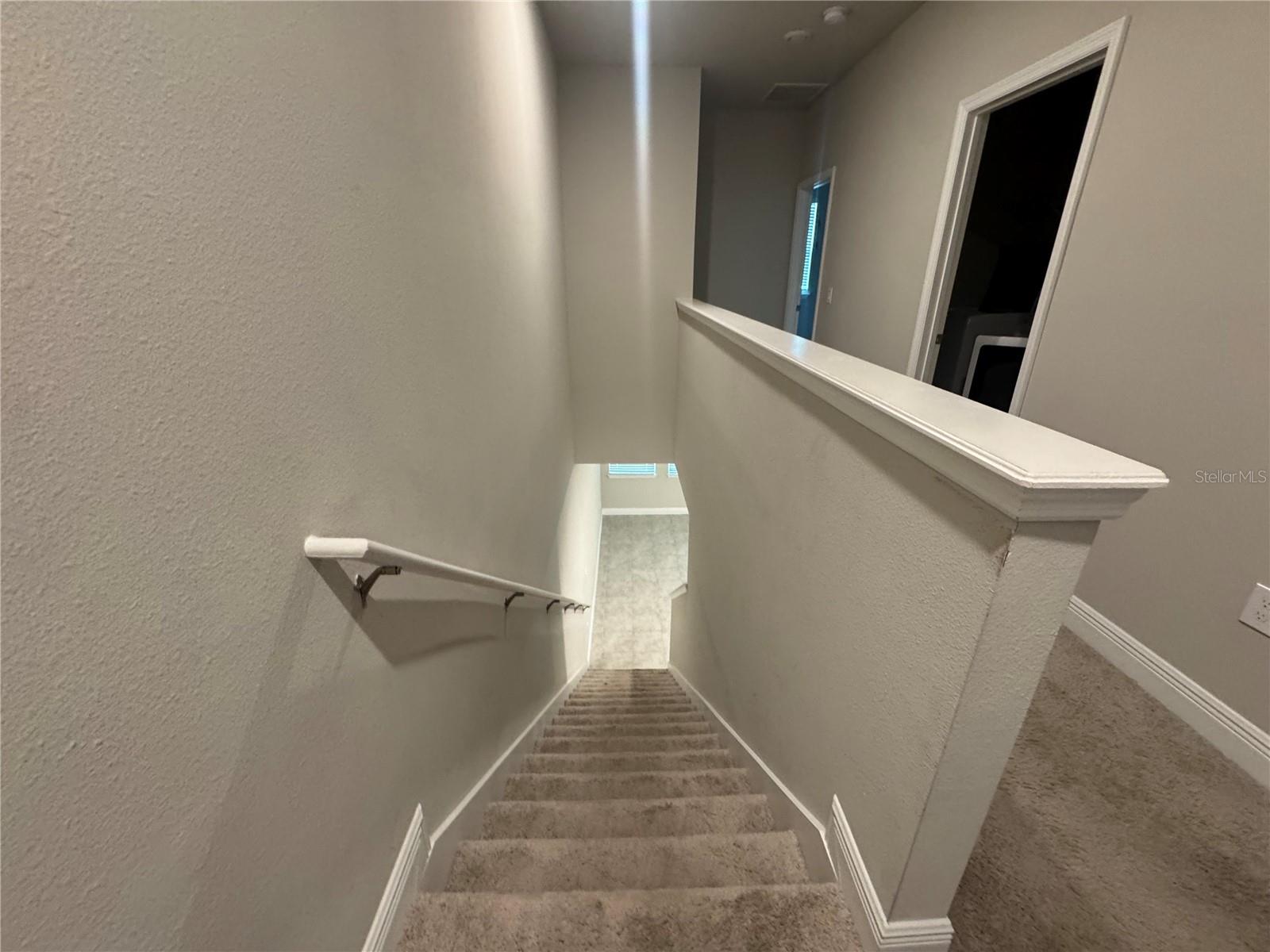 2305 Shadowland Loop Property Photo 6