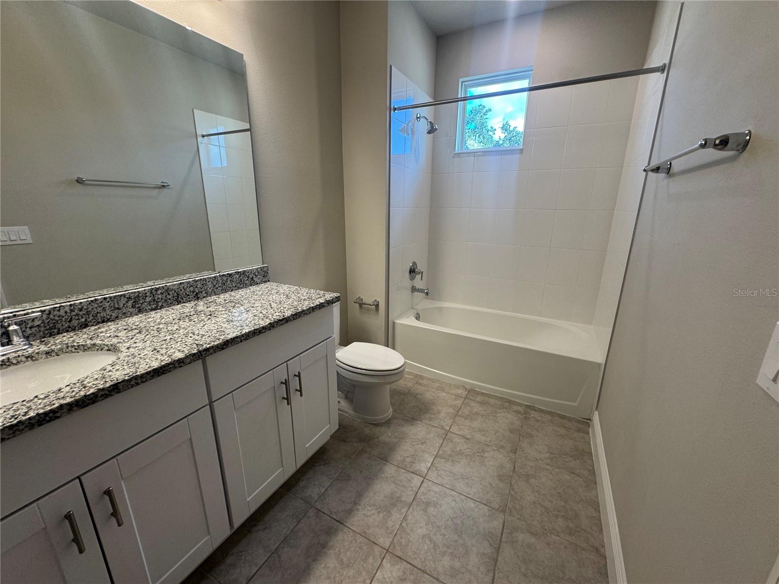 2305 Shadowland Loop Property Photo 8