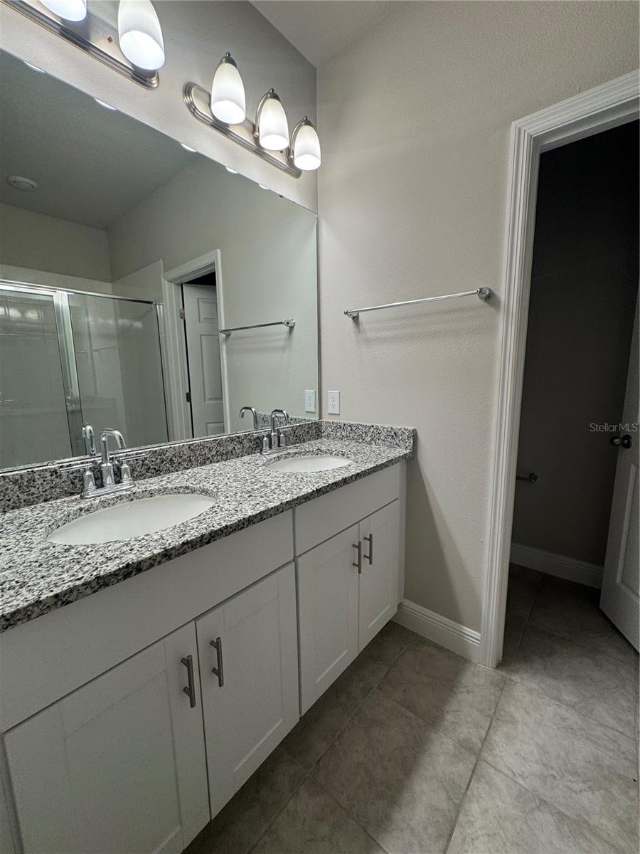 2305 Shadowland Loop Property Photo 16