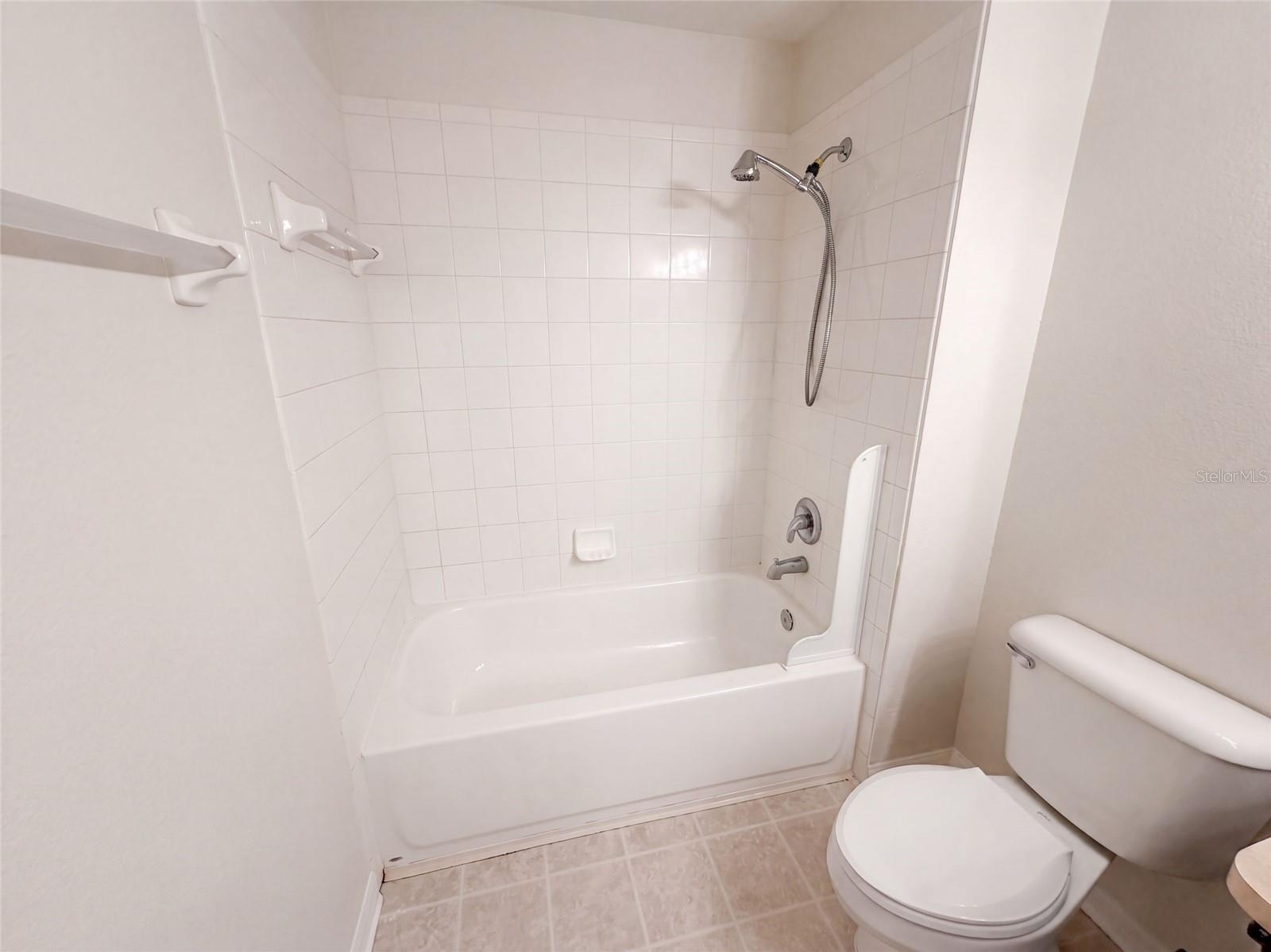 16005 Stags Leap Dr Property Photo 20