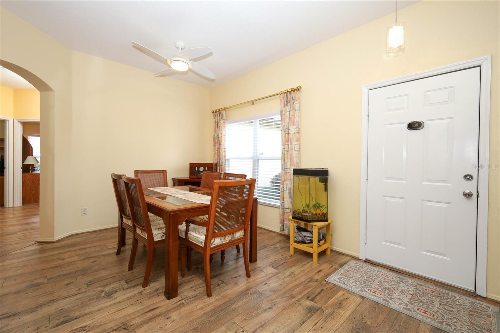 2936 Cedar Glen Pl Property Photo 4