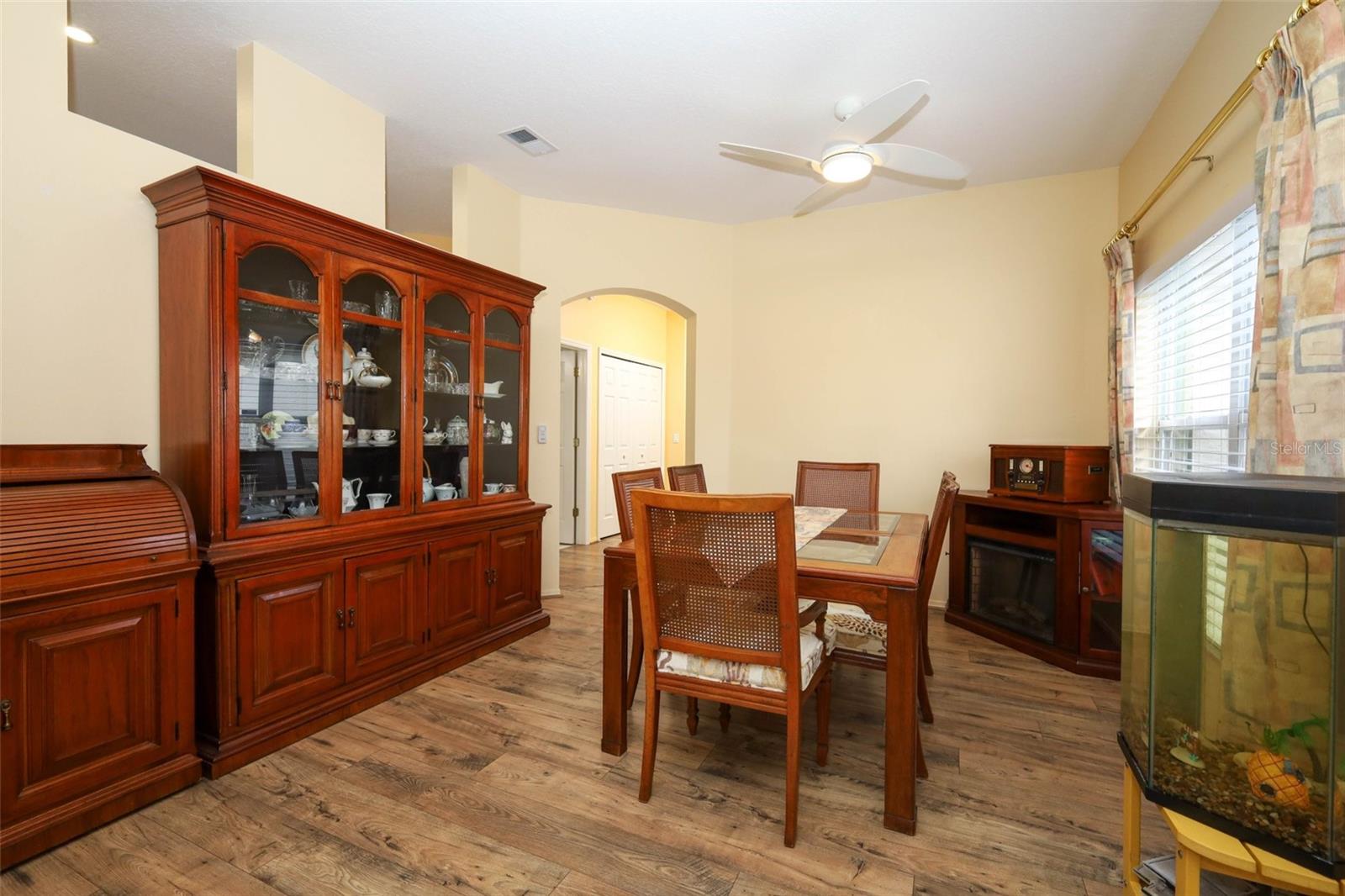 2936 Cedar Glen Pl Property Photo 5