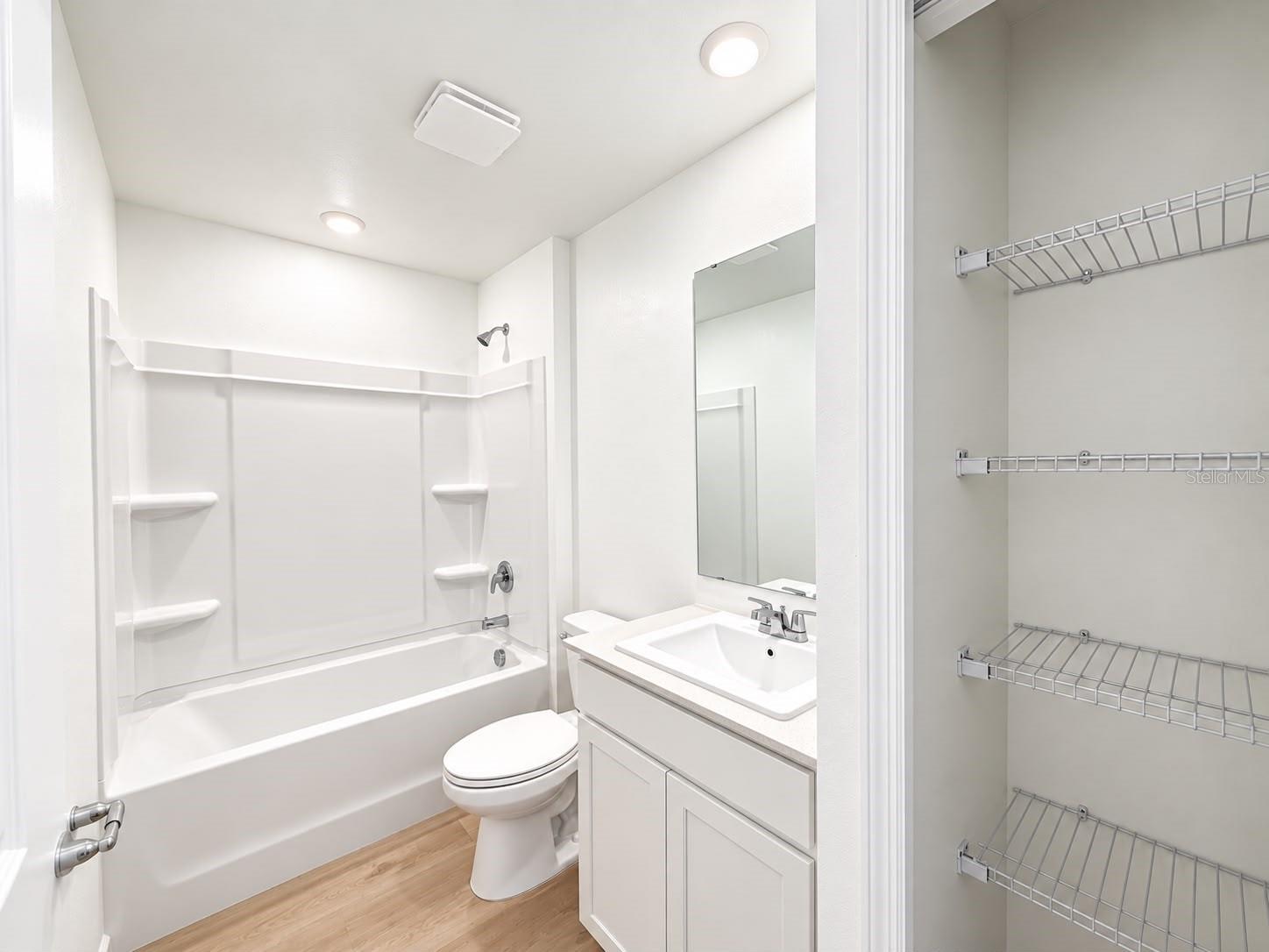 6221 Botticella Blvd Property Photo 14
