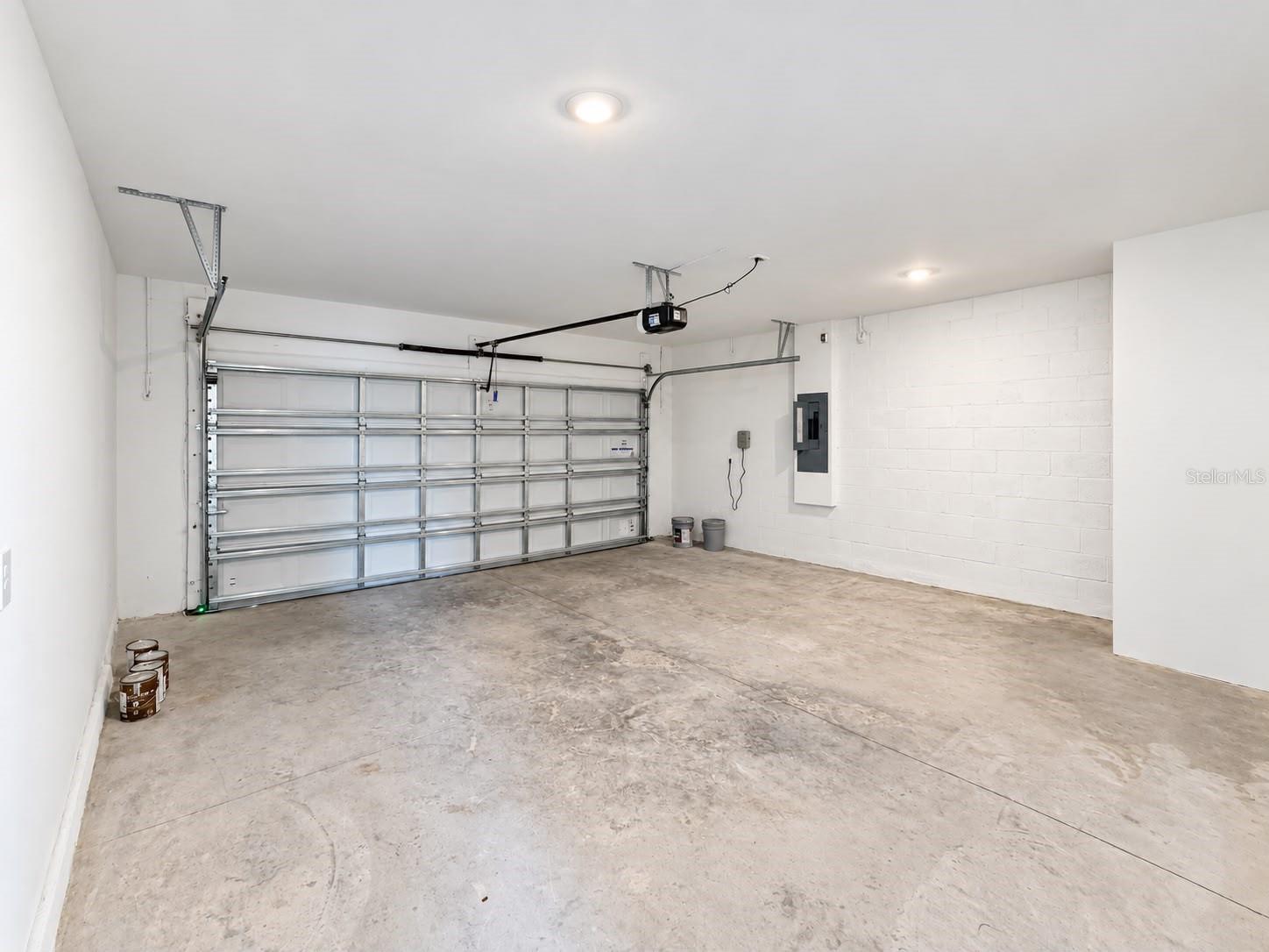 6221 Botticella Blvd Property Photo 28