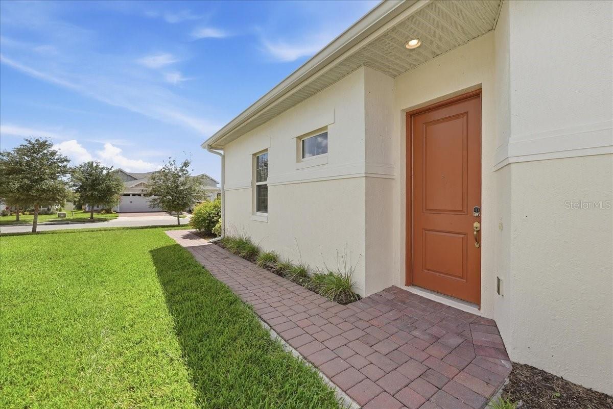 2506 Datura Loop Property Photo 5