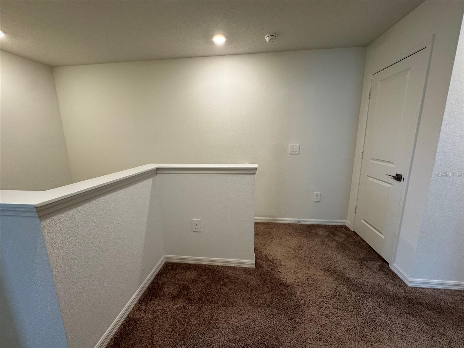 9448 Westside Hills Dr Property Photo 12