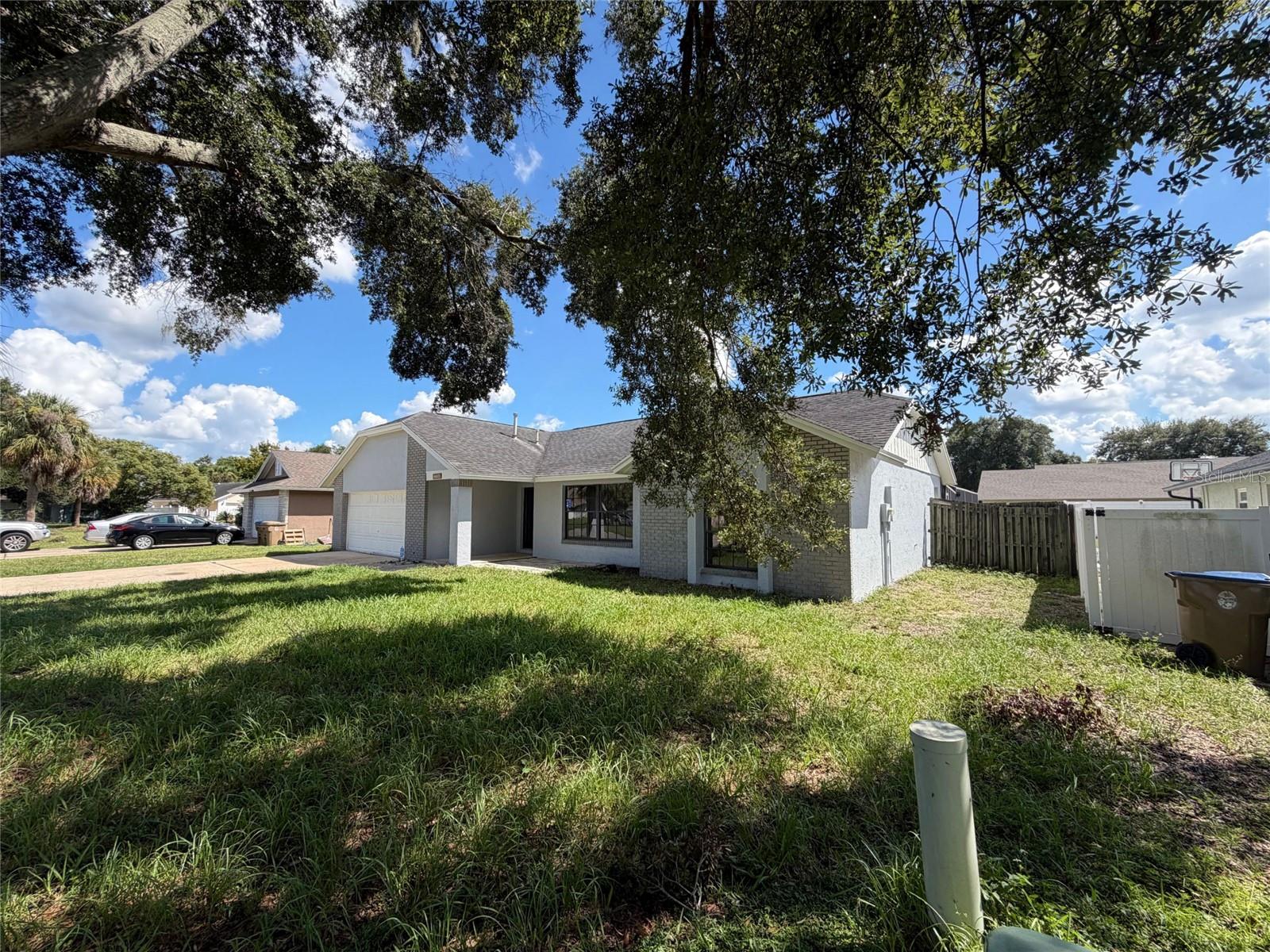 7704 Simon Ridge Ct Property Photo 1