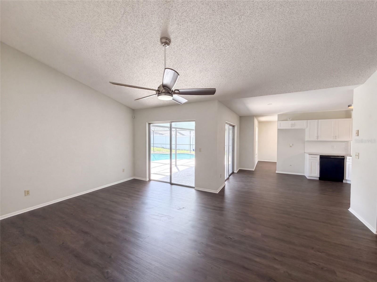 7704 Simon Ridge Ct Property Photo 12