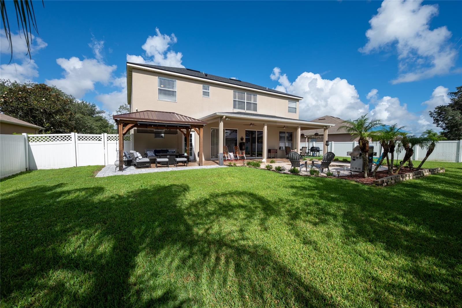 2122 Cascades Cove Dr Property Photo 7