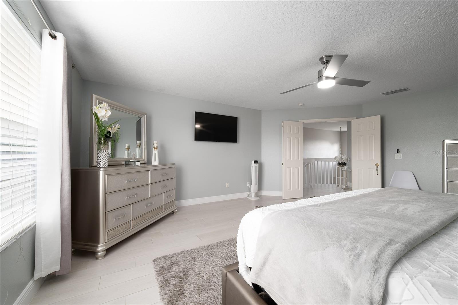 2122 Cascades Cove Dr Property Photo 28