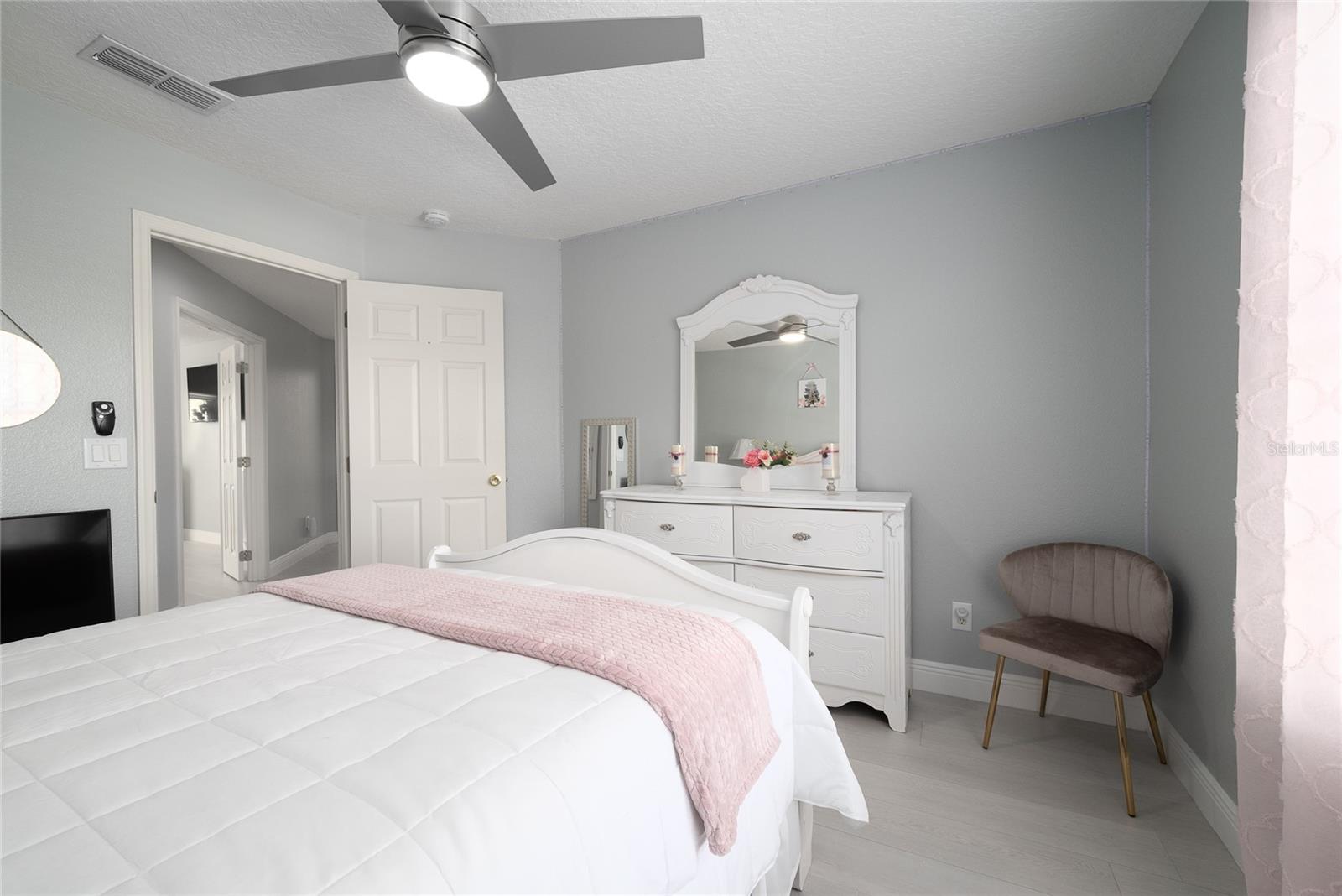 2122 Cascades Cove Dr Property Photo 46