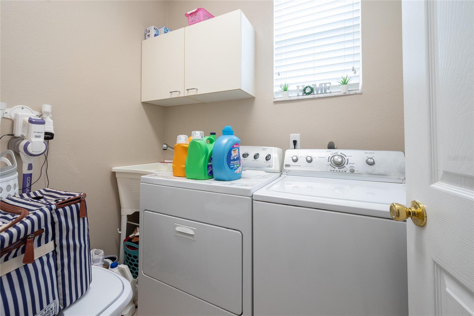 2122 Cascades Cove Dr Property Photo 49