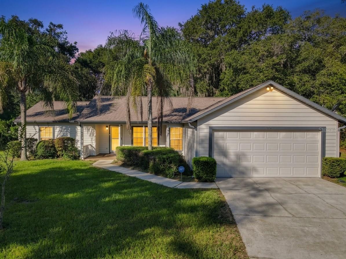 1056 Shady Hollow Dr Property Photo 1