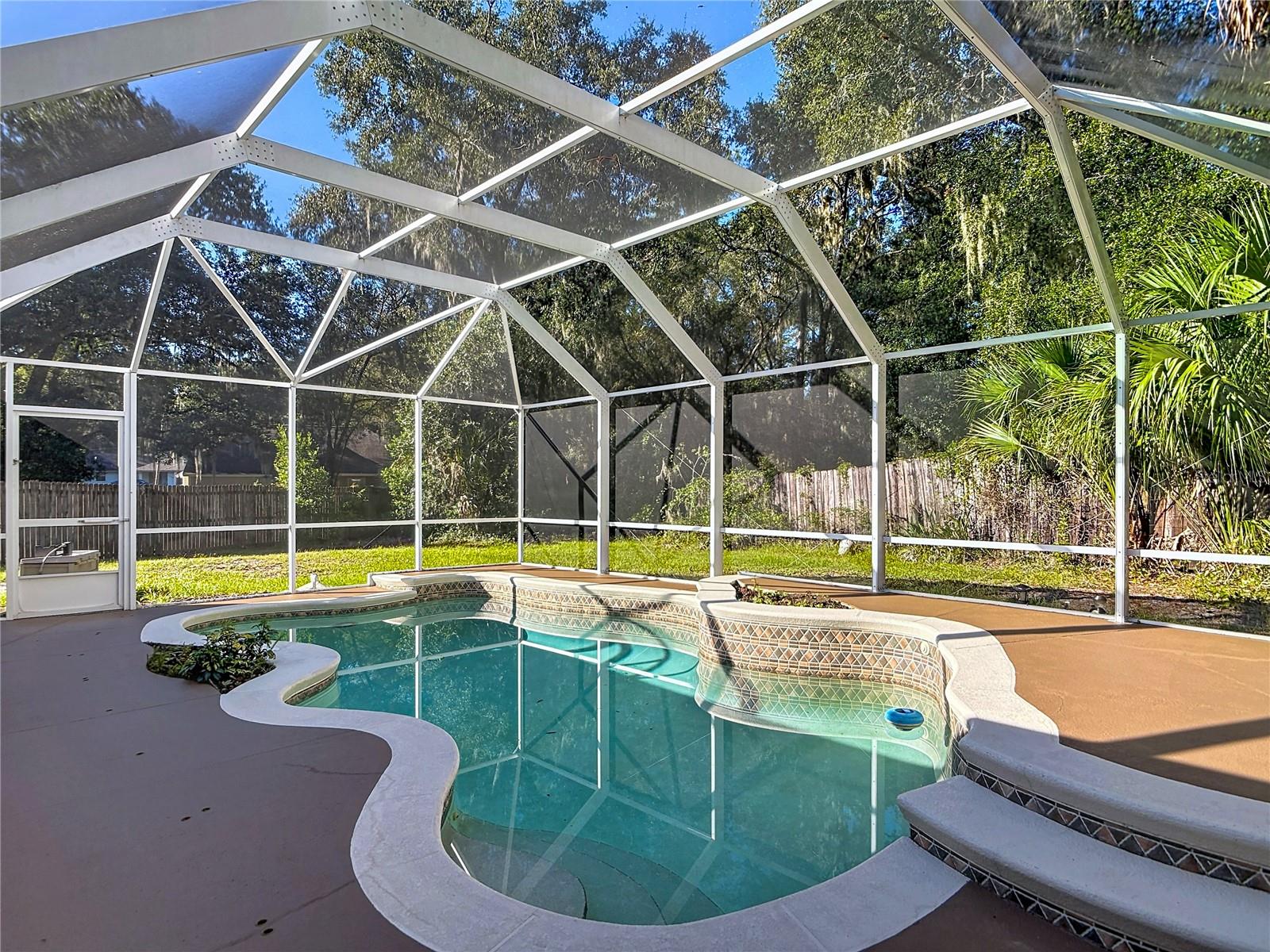 1056 Shady Hollow Dr Property Photo 36