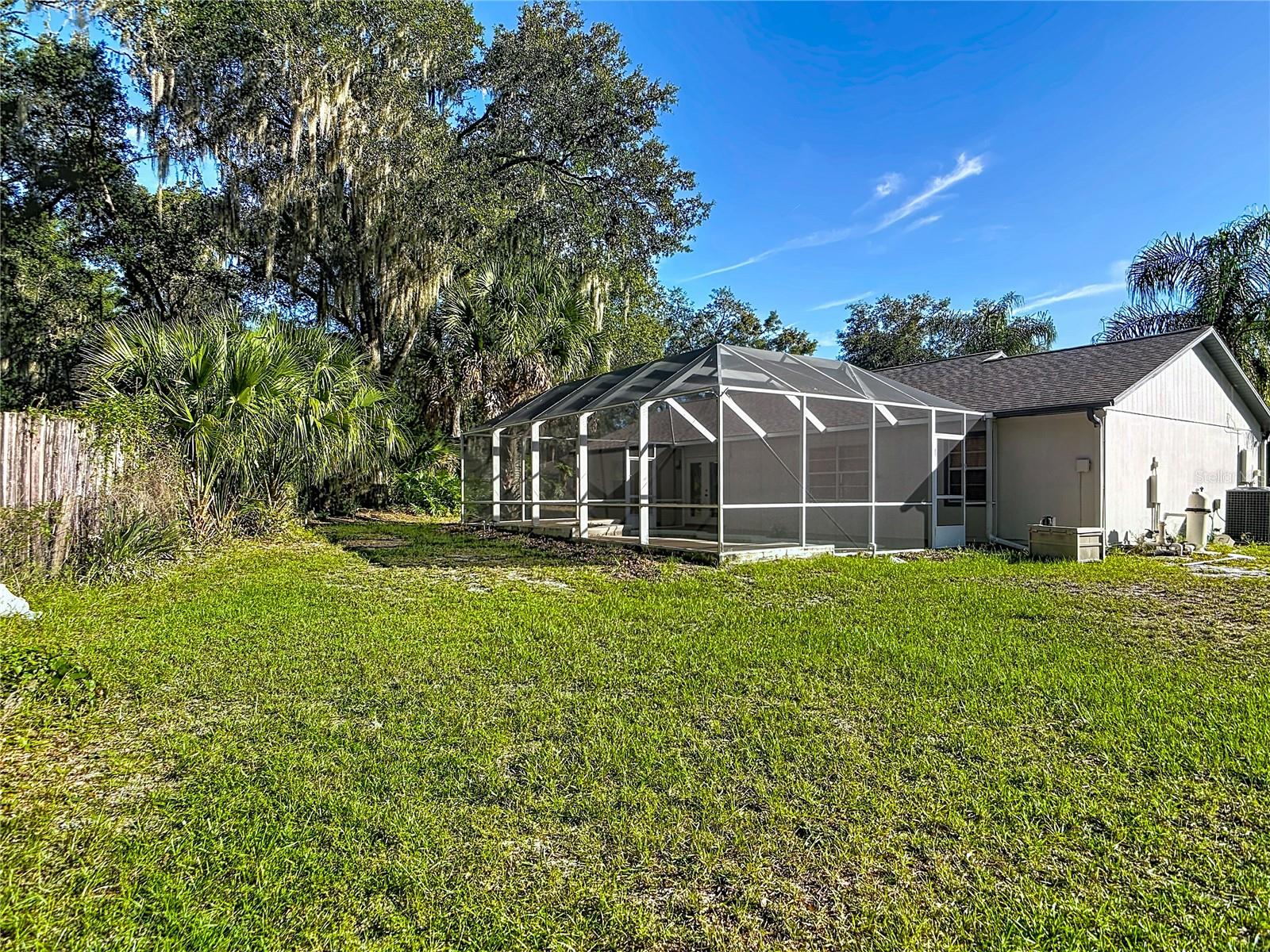 1056 Shady Hollow Dr Property Photo 41