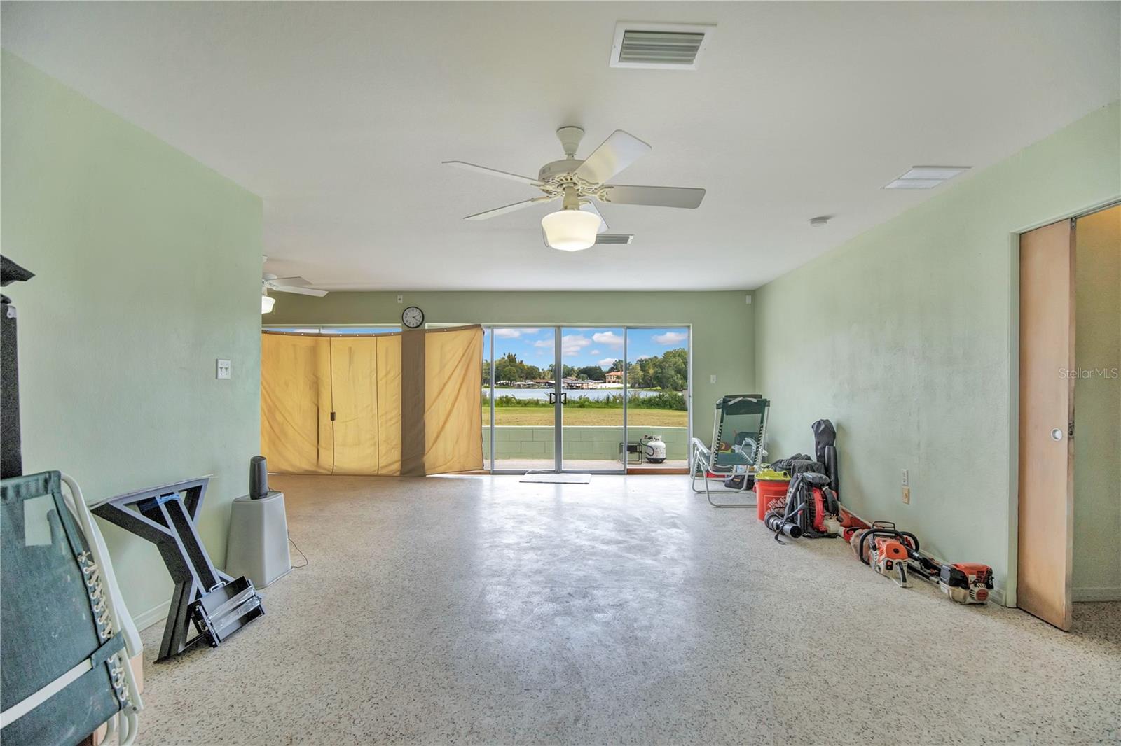 5701 Padgett Cir Property Photo 5